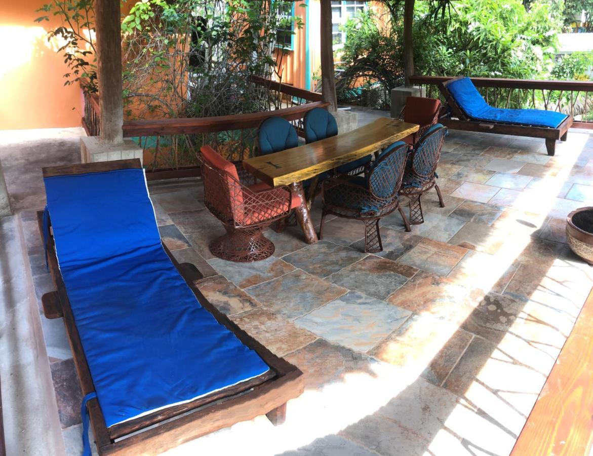 Coral Cove Inn Maya Beach Dış mekan fotoğraf